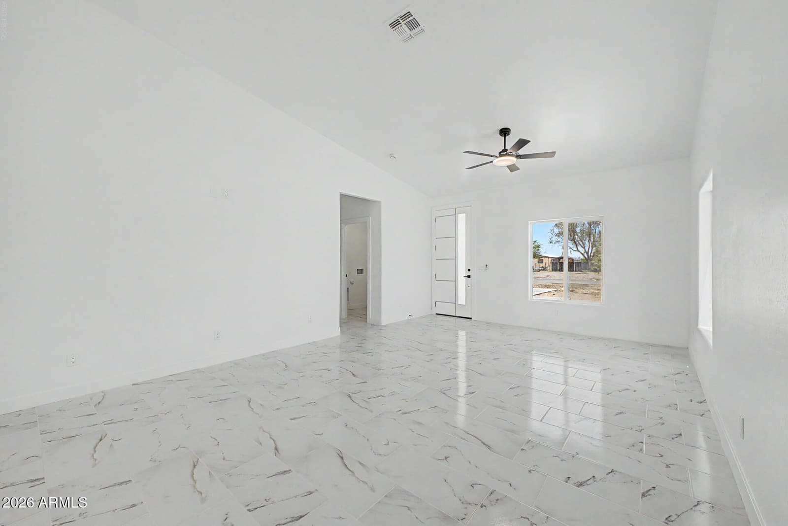 3235 W Vaquero Drive, Eloy, AZ 85131 — photo 5 of 28