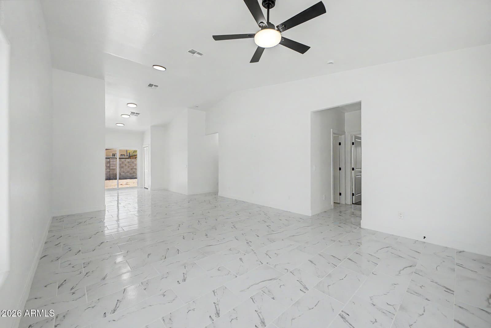 3235 W Vaquero Drive, Eloy, AZ 85131 — photo 7 of 28
