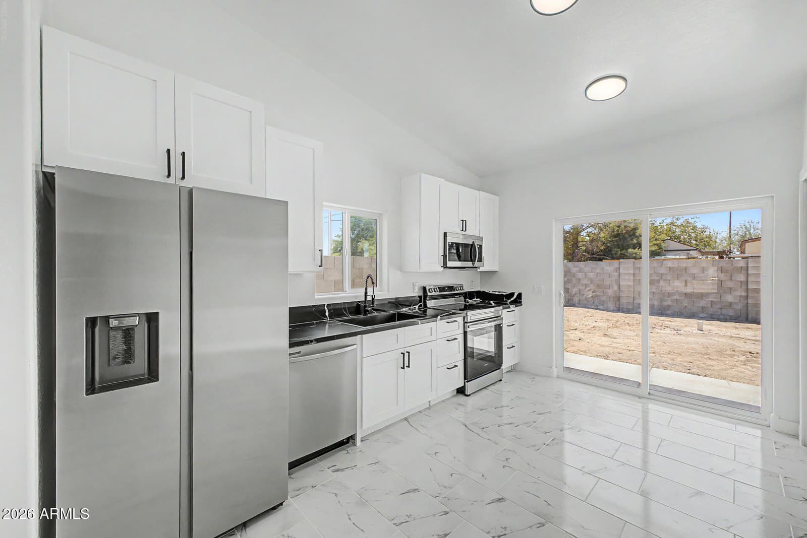 3235 W Vaquero Drive, Eloy, AZ 85131 — photo 4 of 28