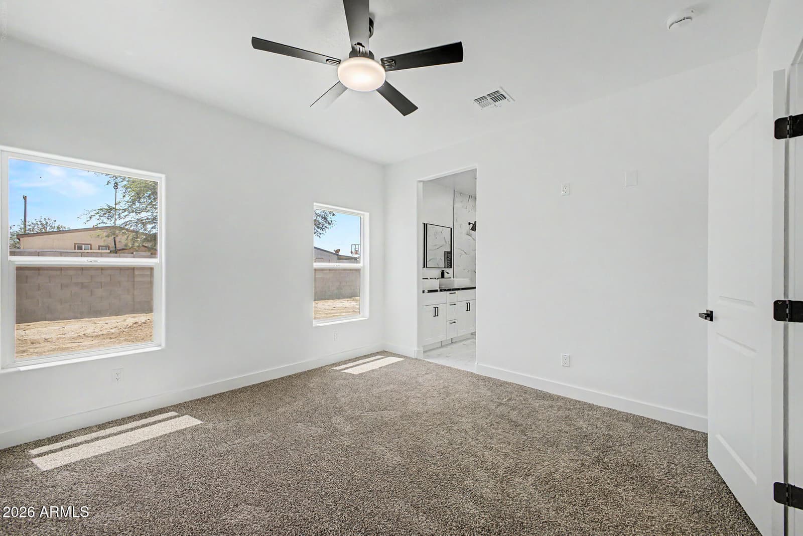 3235 W Vaquero Drive, Eloy, AZ 85131 — photo 9 of 28