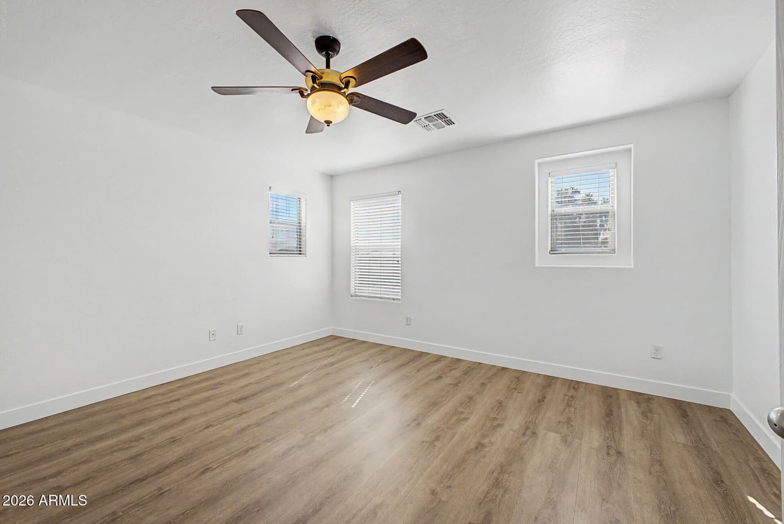 3837 E Kent Avenue, Gilbert, AZ 85296 — photo 10 of 32