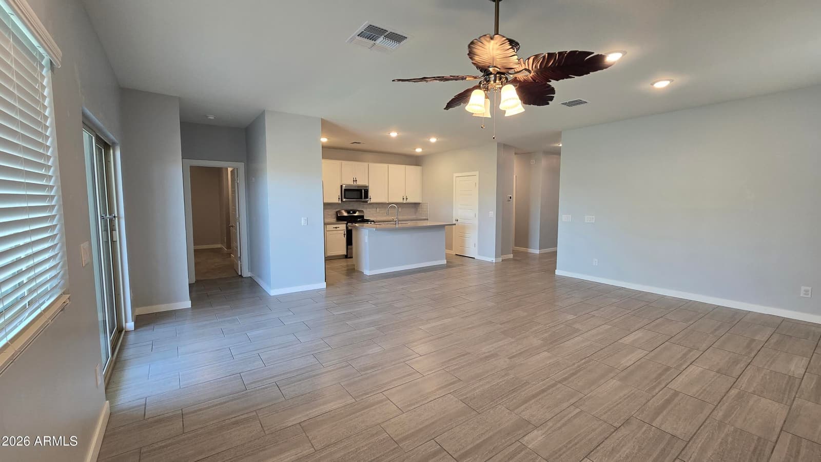 2590 N Coolidge Avenue, Casa Grande, AZ 85122 — photo 9 of 38