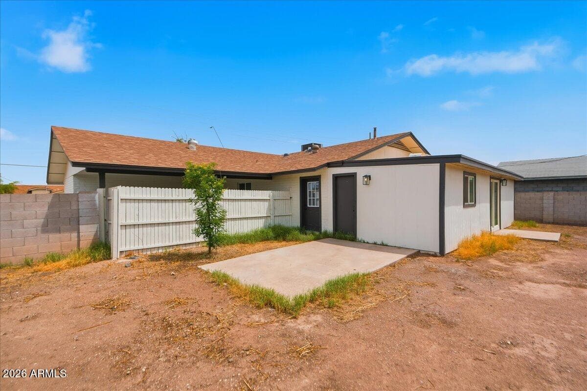 453 W McLellan Road, Mesa, AZ 85201 — photo 30 of 33