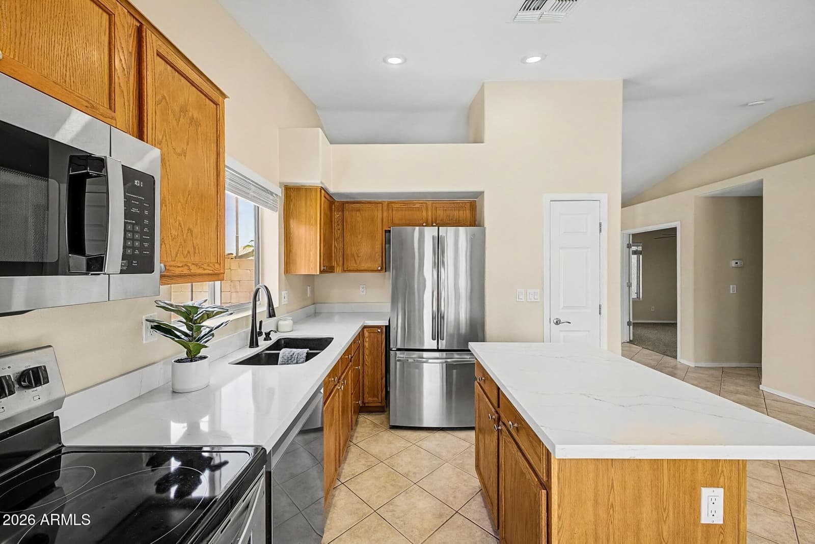 760 S Del Rancho, Mesa, AZ 85208 — photo 12 of 35