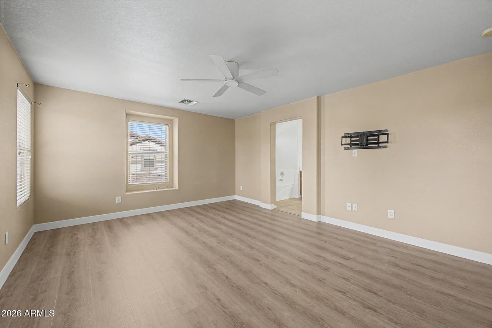 3891 E Kent Avenue, Gilbert, AZ 85296 — photo 13 of 34