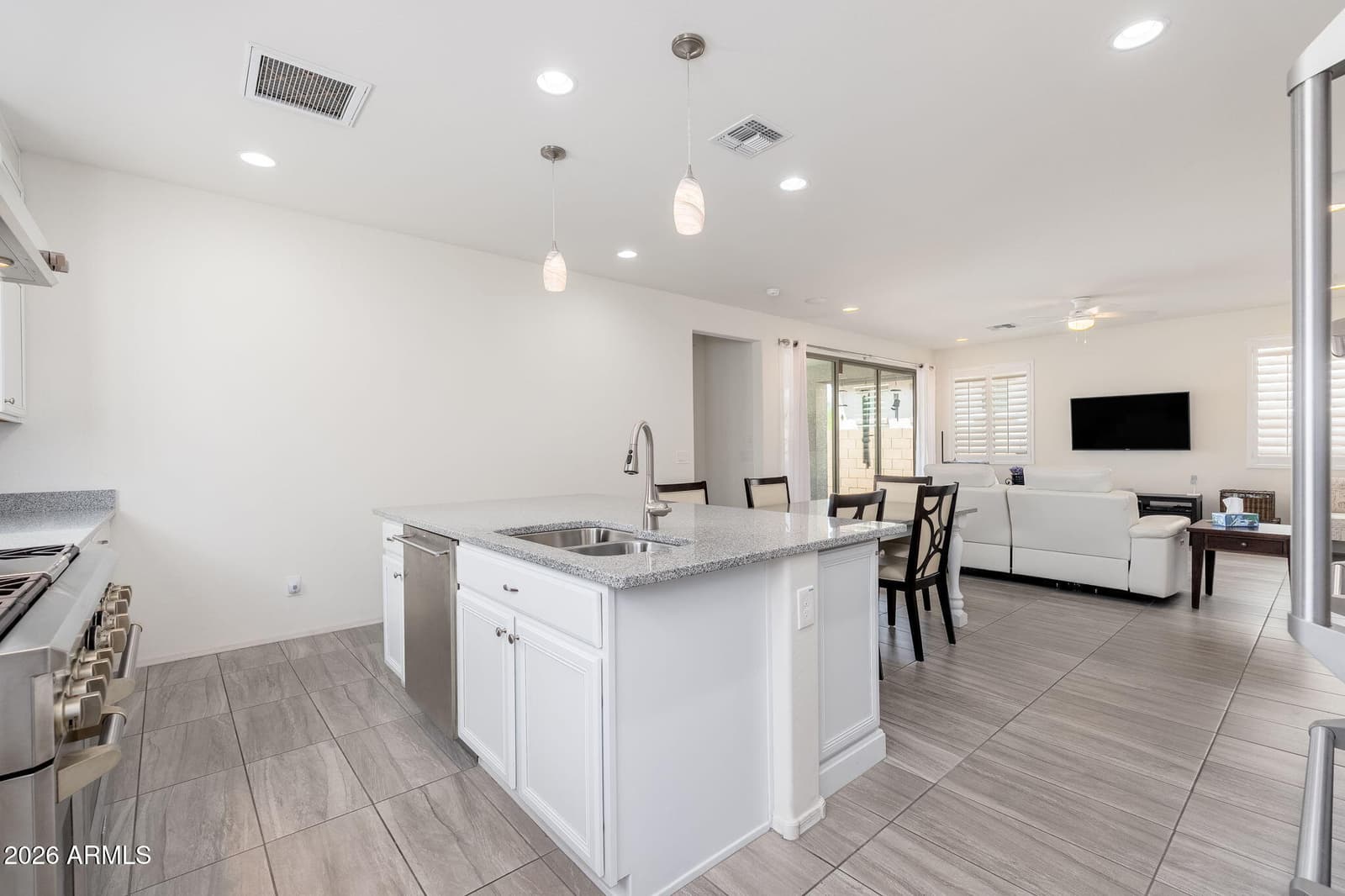 22536 N 100th Avenue, Peoria, AZ 85383 — photo 15 of 52