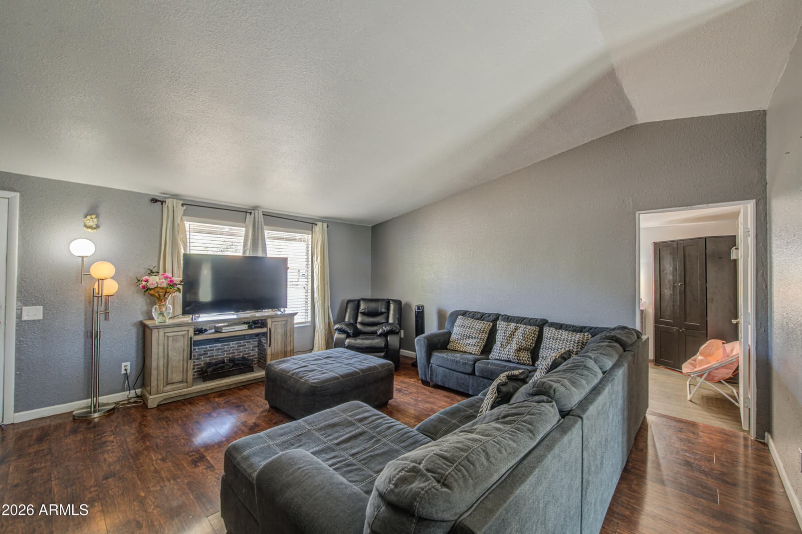 3642 N 72nd Drive, Phoenix, AZ 85033 — photo 18 of 42