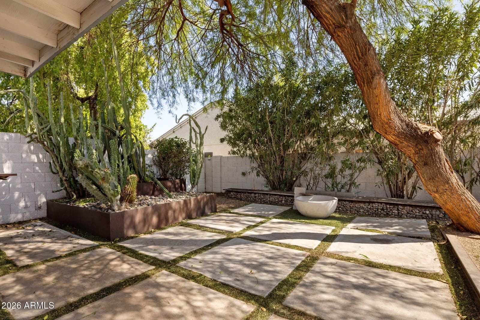 717 E Sack Drive, Phoenix, AZ 85024 — photo 13 of 27
