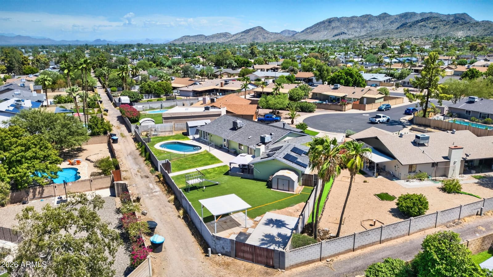 10250 N 26th Place, Phoenix, AZ 85028 — photo 42 of 55