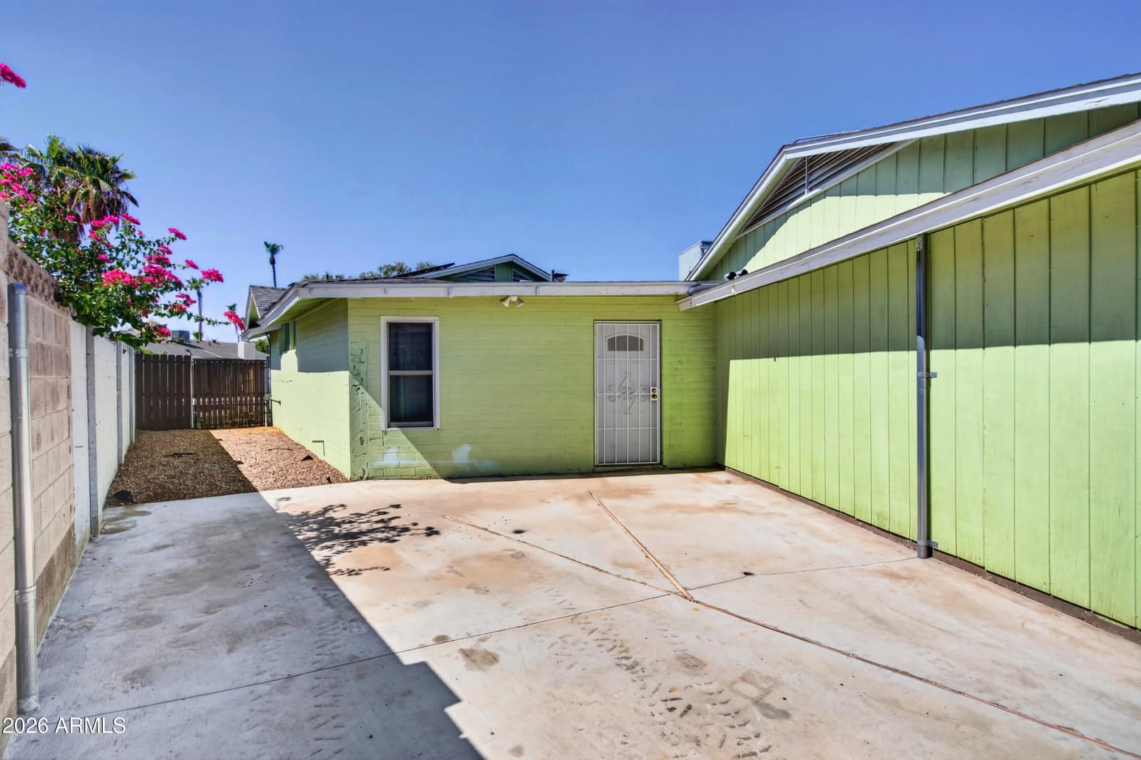 10250 N 26th Place, Phoenix, AZ 85028 — photo 35 of 55