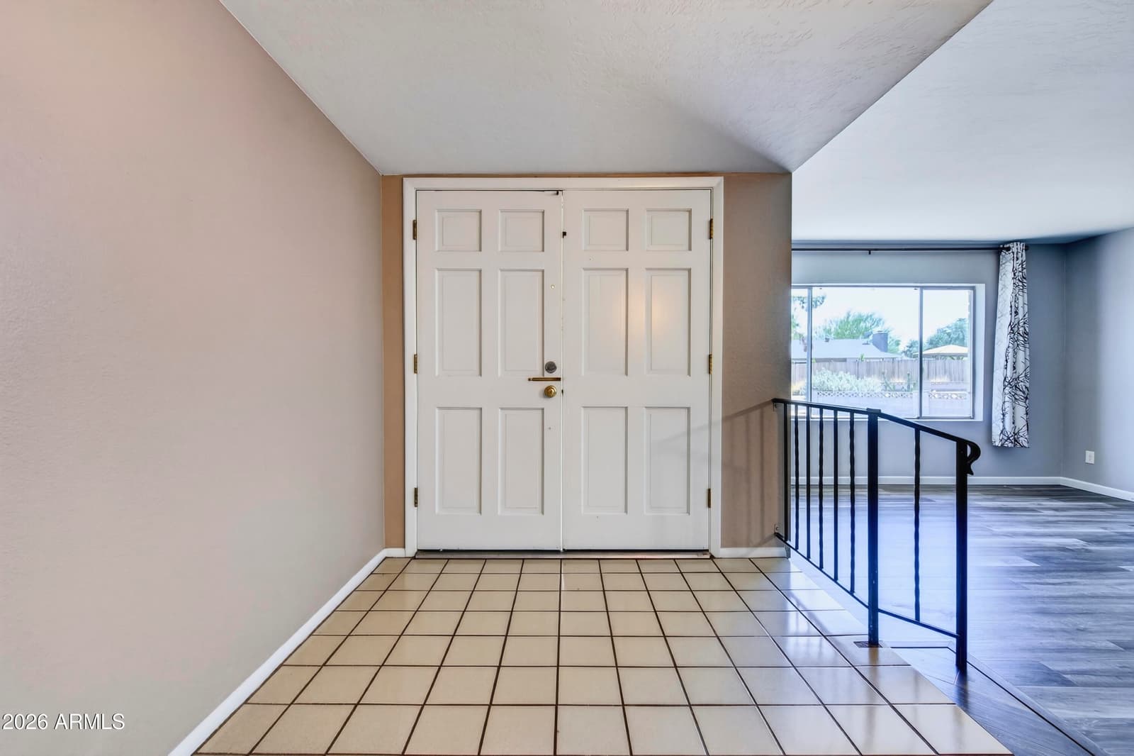 10250 N 26th Place, Phoenix, AZ 85028 — photo 7 of 55
