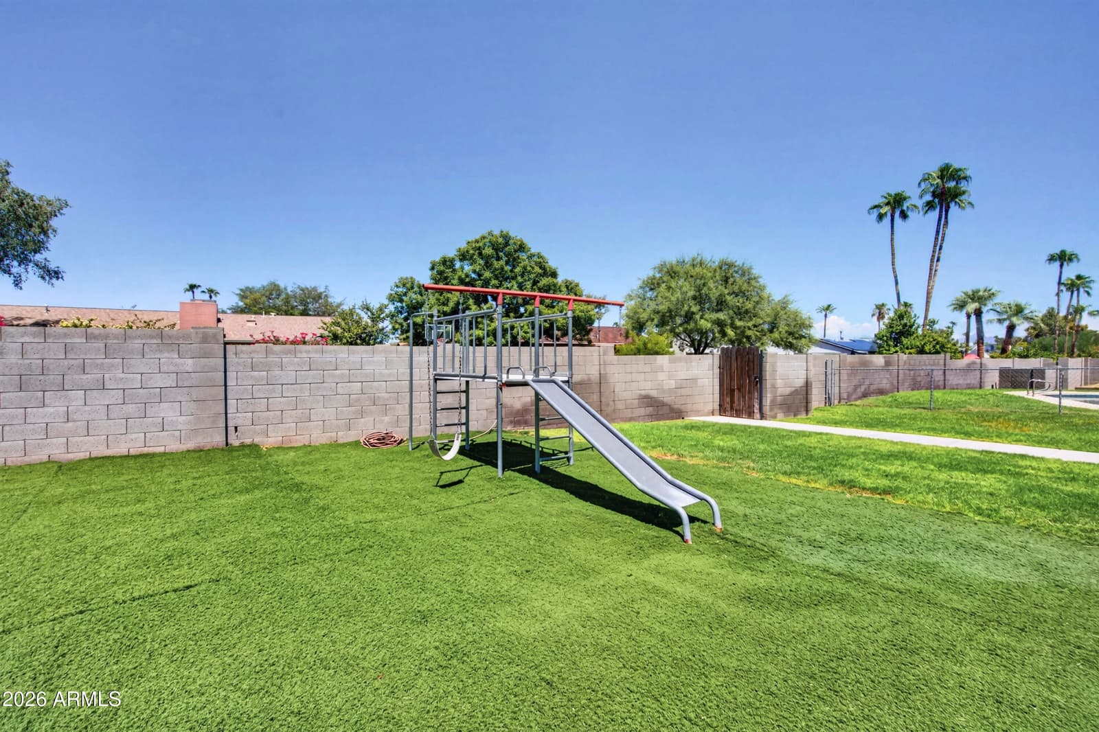 10250 N 26th Place, Phoenix, AZ 85028 — photo 52 of 55