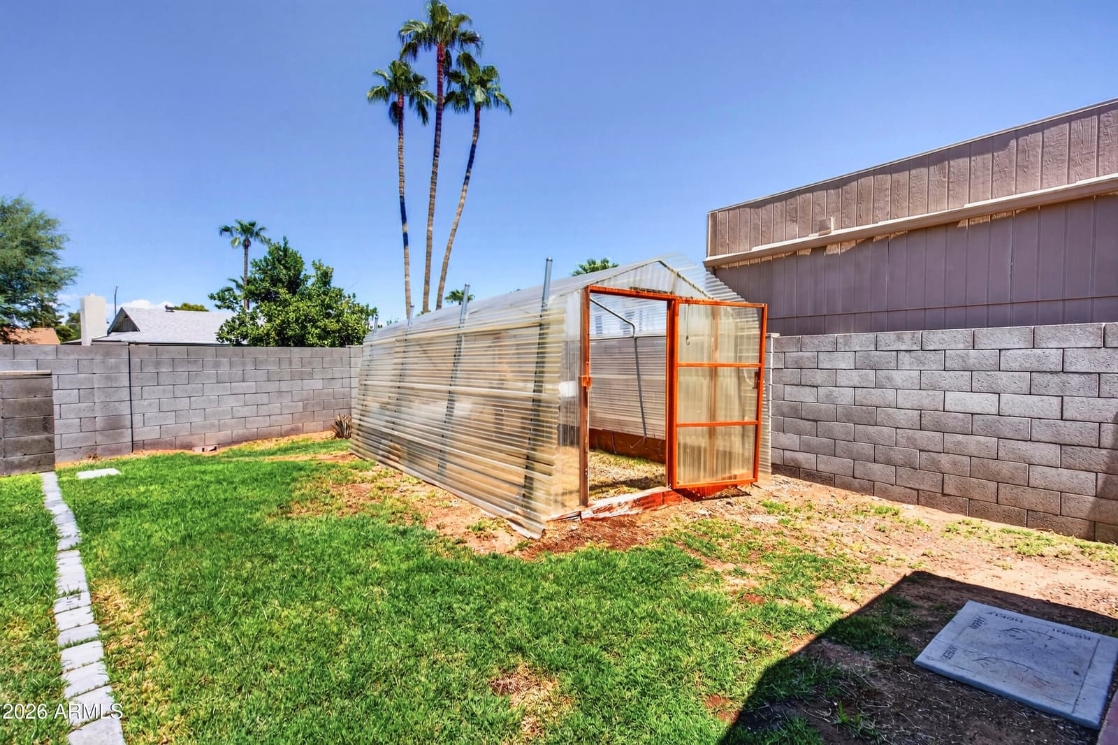 10250 N 26th Place, Phoenix, AZ 85028 — photo 47 of 55