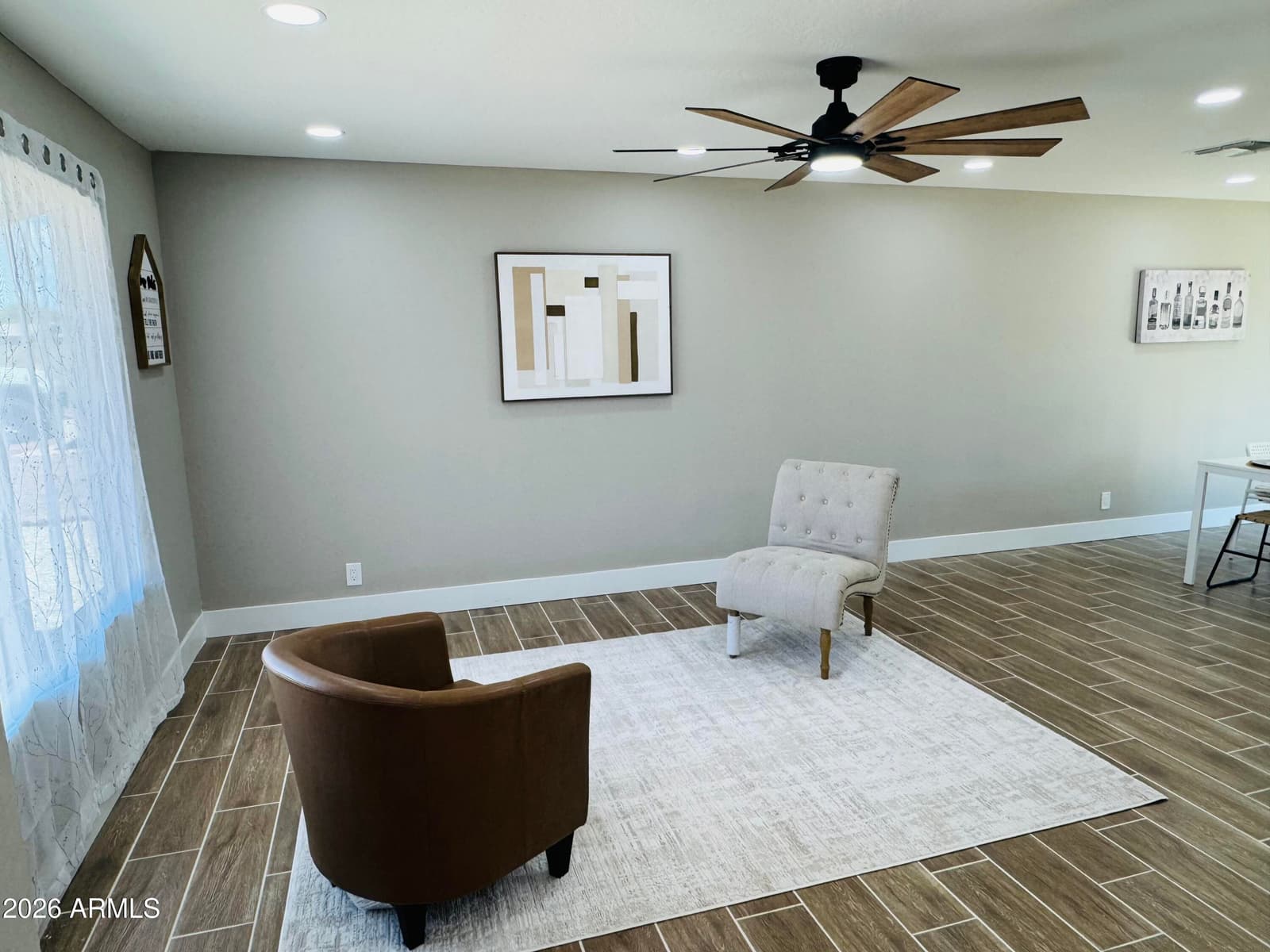 4929 W Townley Avenue, Glendale, AZ 85302 — photo 3 of 10