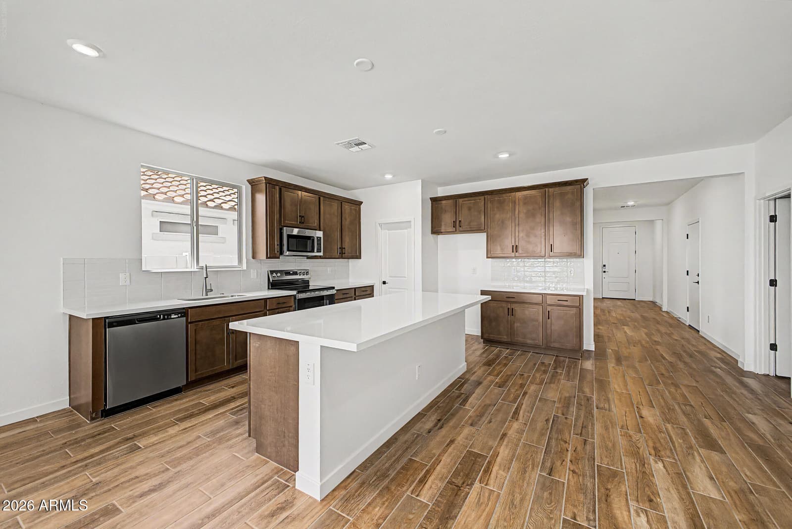 23207 N 183rd Drive, Surprise, AZ 85387 — photo 10 of 32