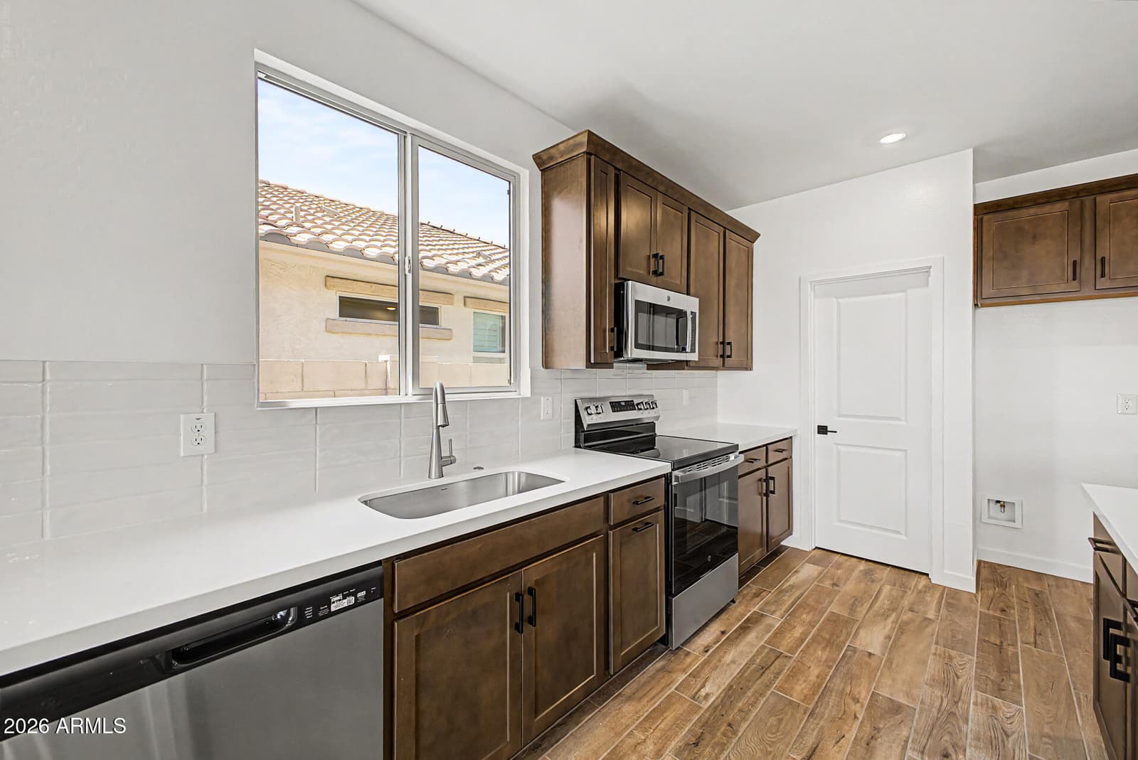 23207 N 183rd Drive, Surprise, AZ 85387 — photo 11 of 32