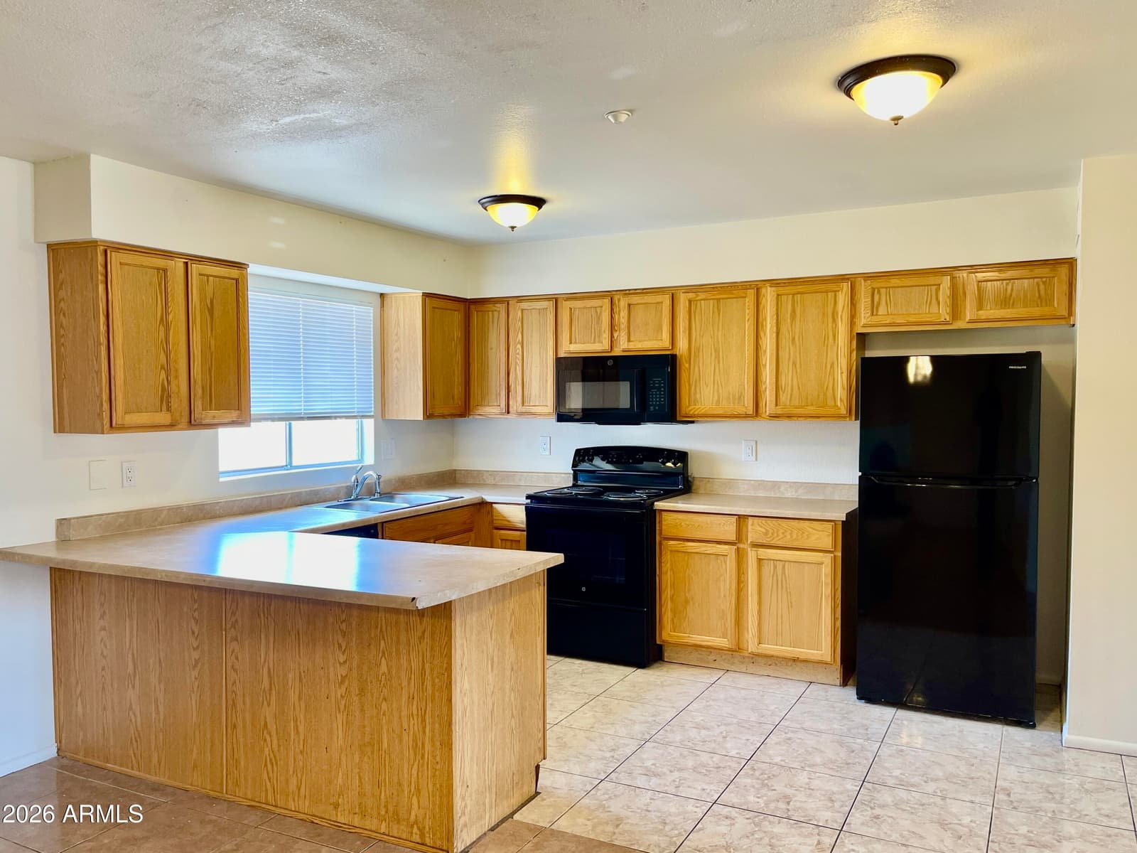 9912 N 87th Avenue, Peoria, AZ 85345 — photo 11 of 26