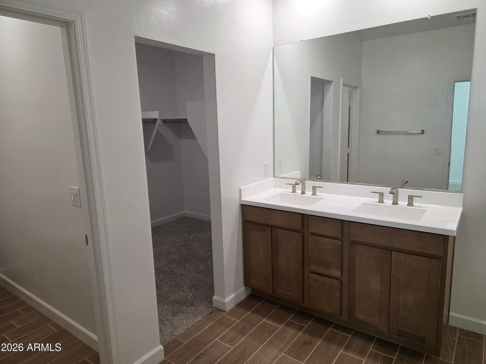 12591 W Locust Lane, Avondale, AZ 85323 — photo 3 of 5