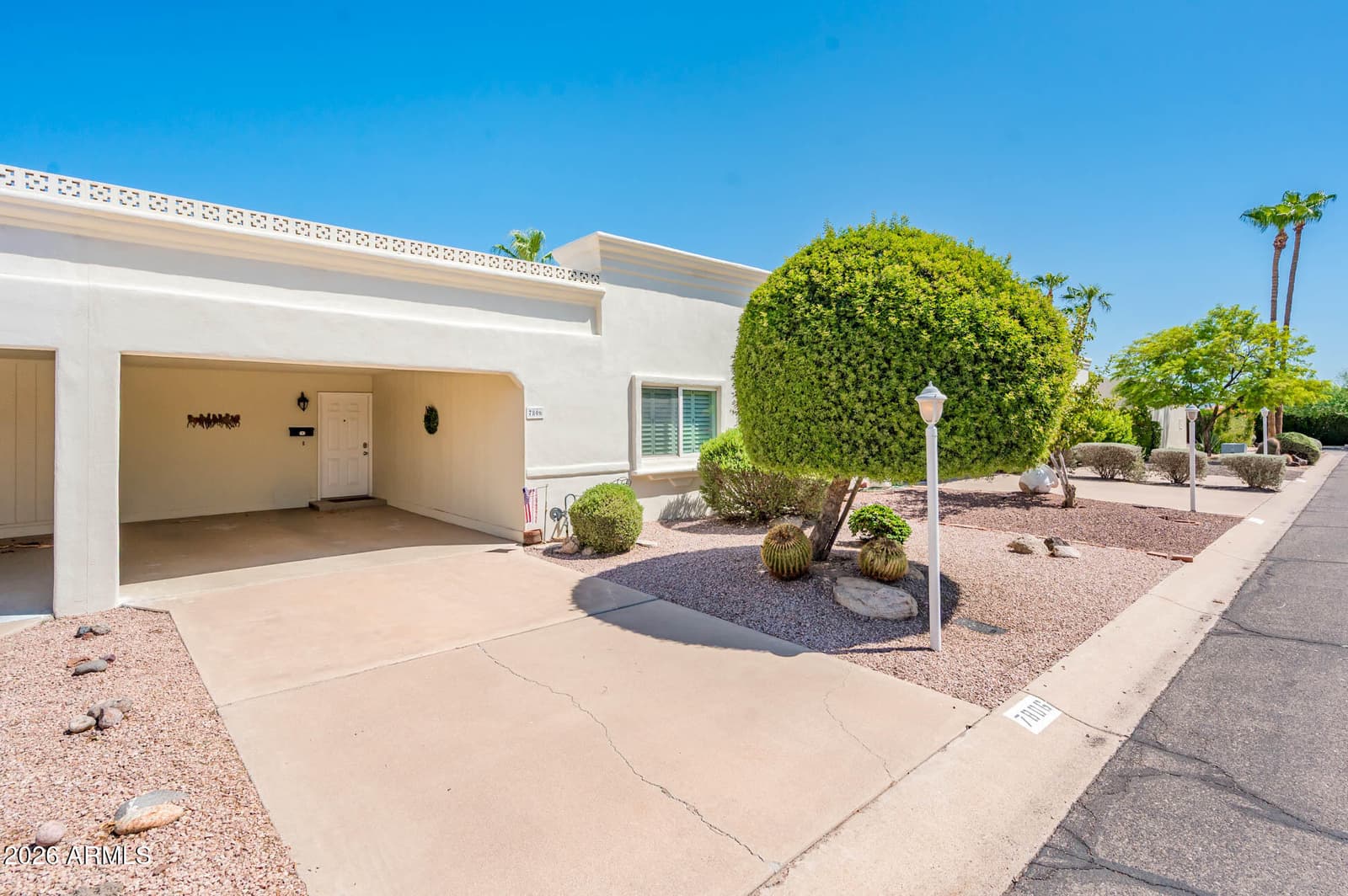 7806 E Bonnie Rose Avenue, Scottsdale, AZ 85250 — photo 1 of 38