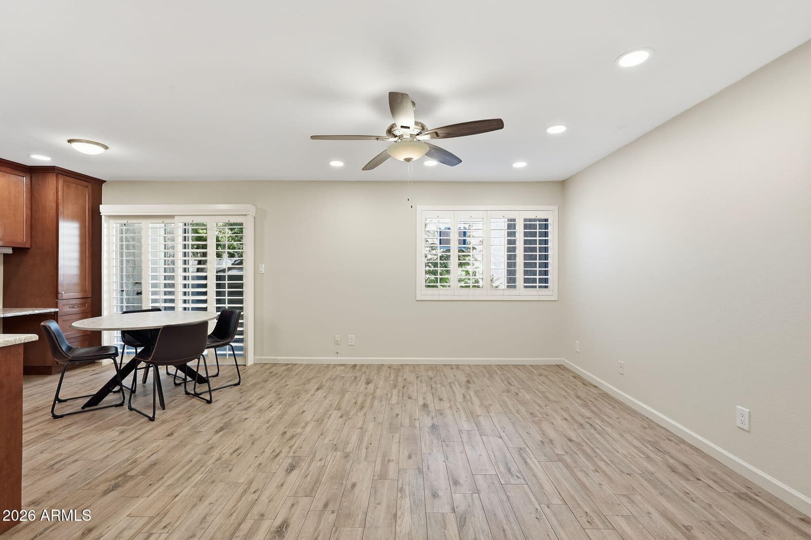 5525 E Thomas Road C2, Phoenix, AZ 85018 — photo 11 of 26