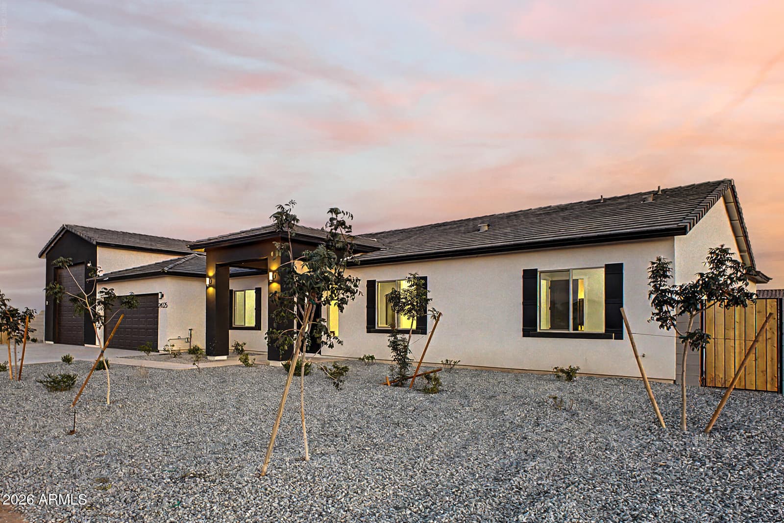 24025 W Beacon Lane, Wittmann, AZ 85361 — photo 4 of 63