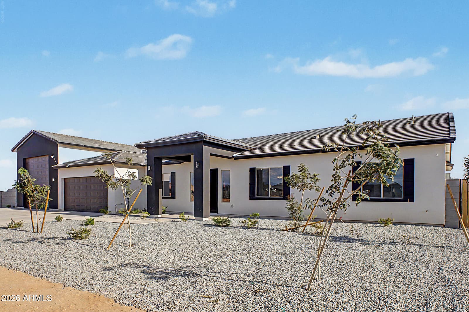 24025 W Beacon Lane, Wittmann, AZ 85361 — photo 14 of 63