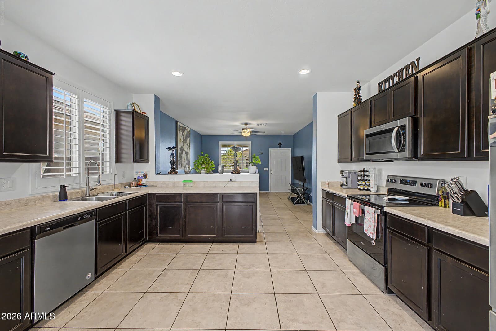 10336 W Cordes Road, Tolleson, AZ 85353 — photo 10 of 24