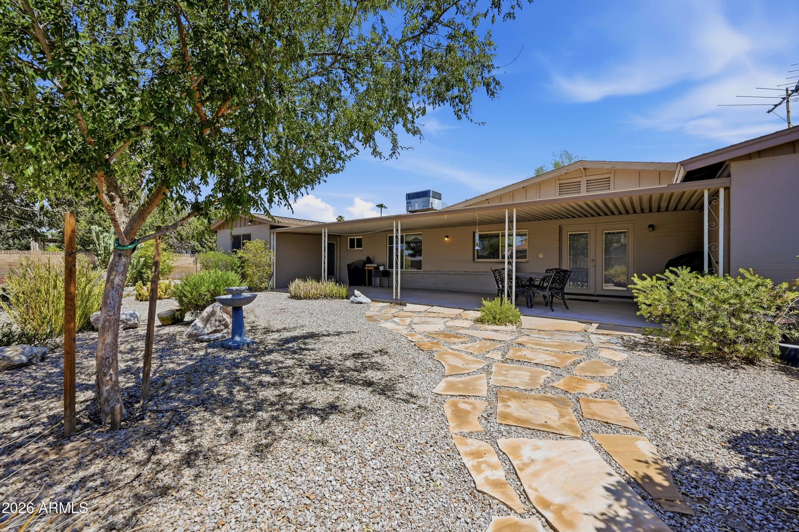 4806 S Kachina Drive, Tempe, AZ 85282 — photo 14 of 32