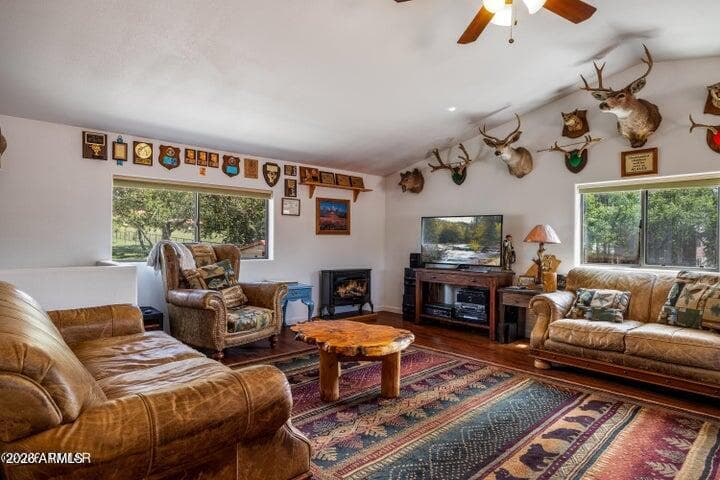 192 County Road 2180, Nutrioso, AZ 85932 — photo 23 of 54