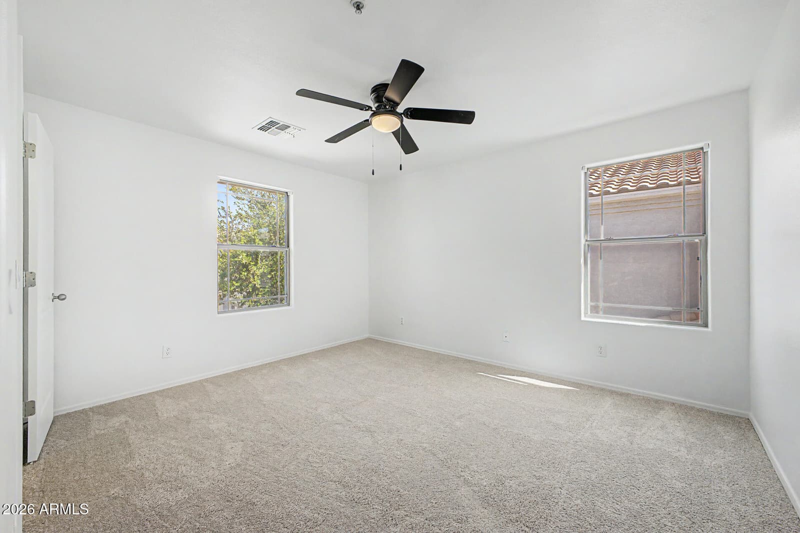 7523 S 30th Run, Phoenix, AZ 85042 — photo 14 of 34