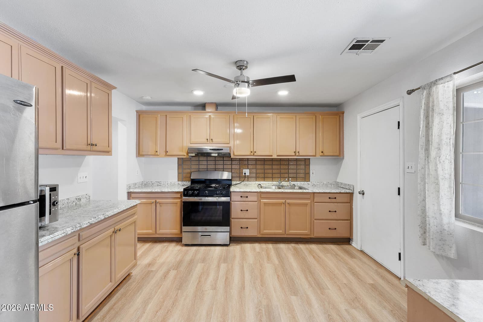1012 S Price Road, Tempe, AZ 85281 — photo 15 of 50