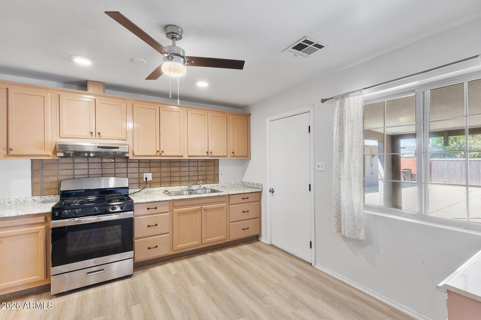 1012 S Price Road, Tempe, AZ 85281 — photo 16 of 50