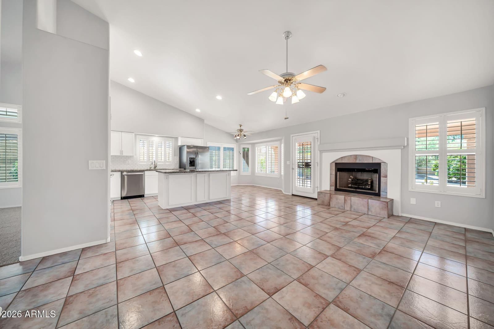4231 E Montgomery Road, Cave Creek, AZ 85331 — photo 15 of 46