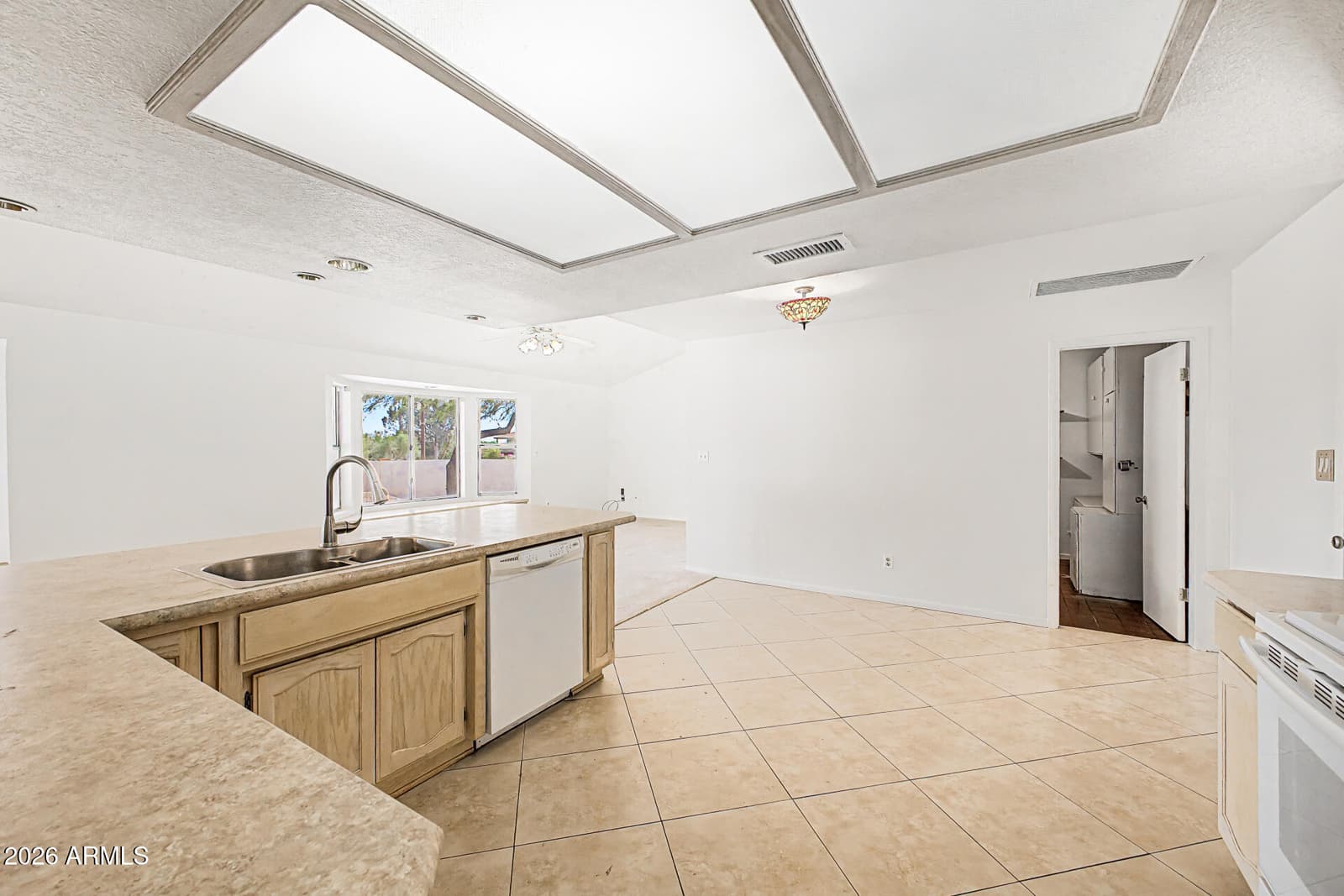 7601 E Culver Street, Mesa, AZ 85207 — photo 19 of 36