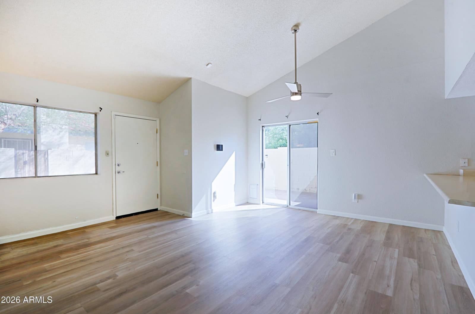 3205 W Loma Lane 3, Phoenix, AZ 85051 — photo 9 of 26