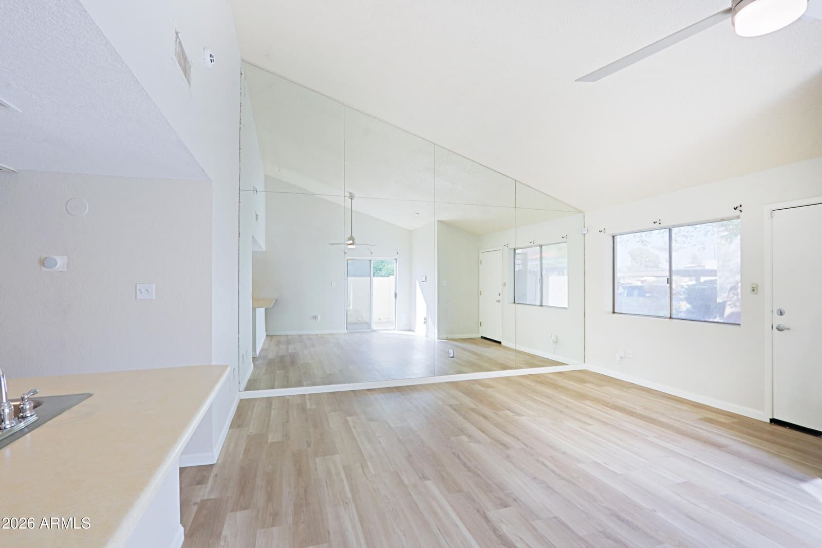 3205 W Loma Lane 3, Phoenix, AZ 85051 — photo 17 of 26