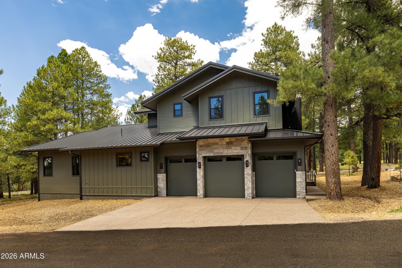 2433 Link Smith, Flagstaff, AZ 86005 — photo 2 of 103