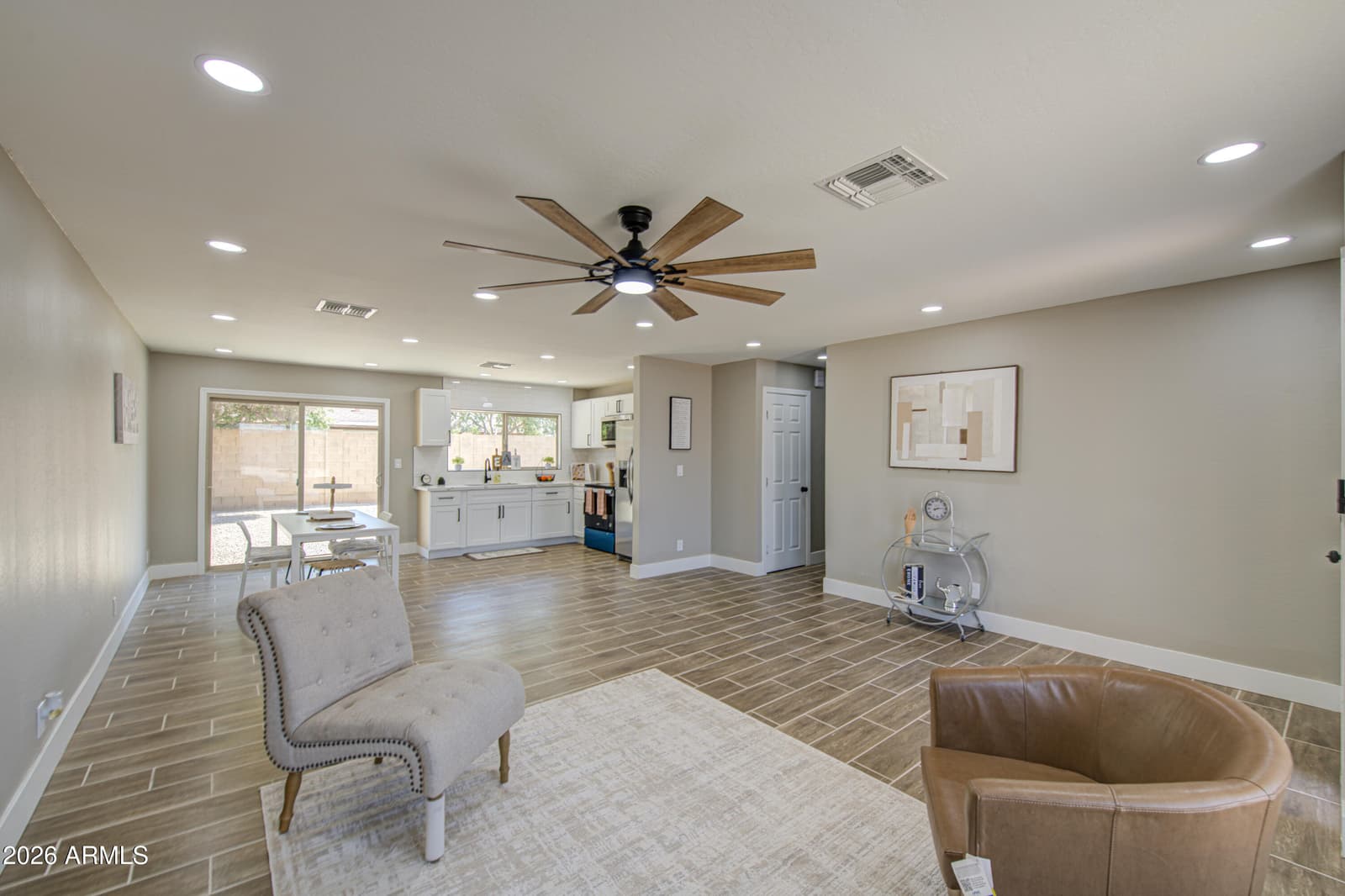 4929 W Townley Avenue, Glendale, AZ 85302 — photo 9 of 41