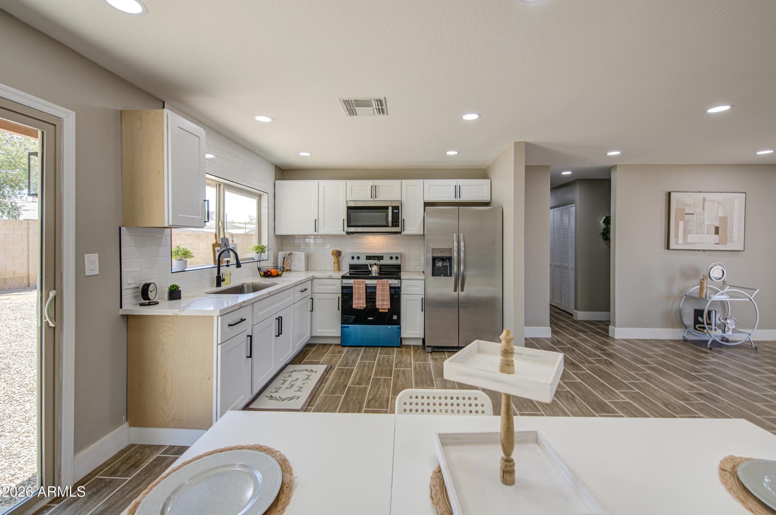 4929 W Townley Avenue, Glendale, AZ 85302 — photo 14 of 41