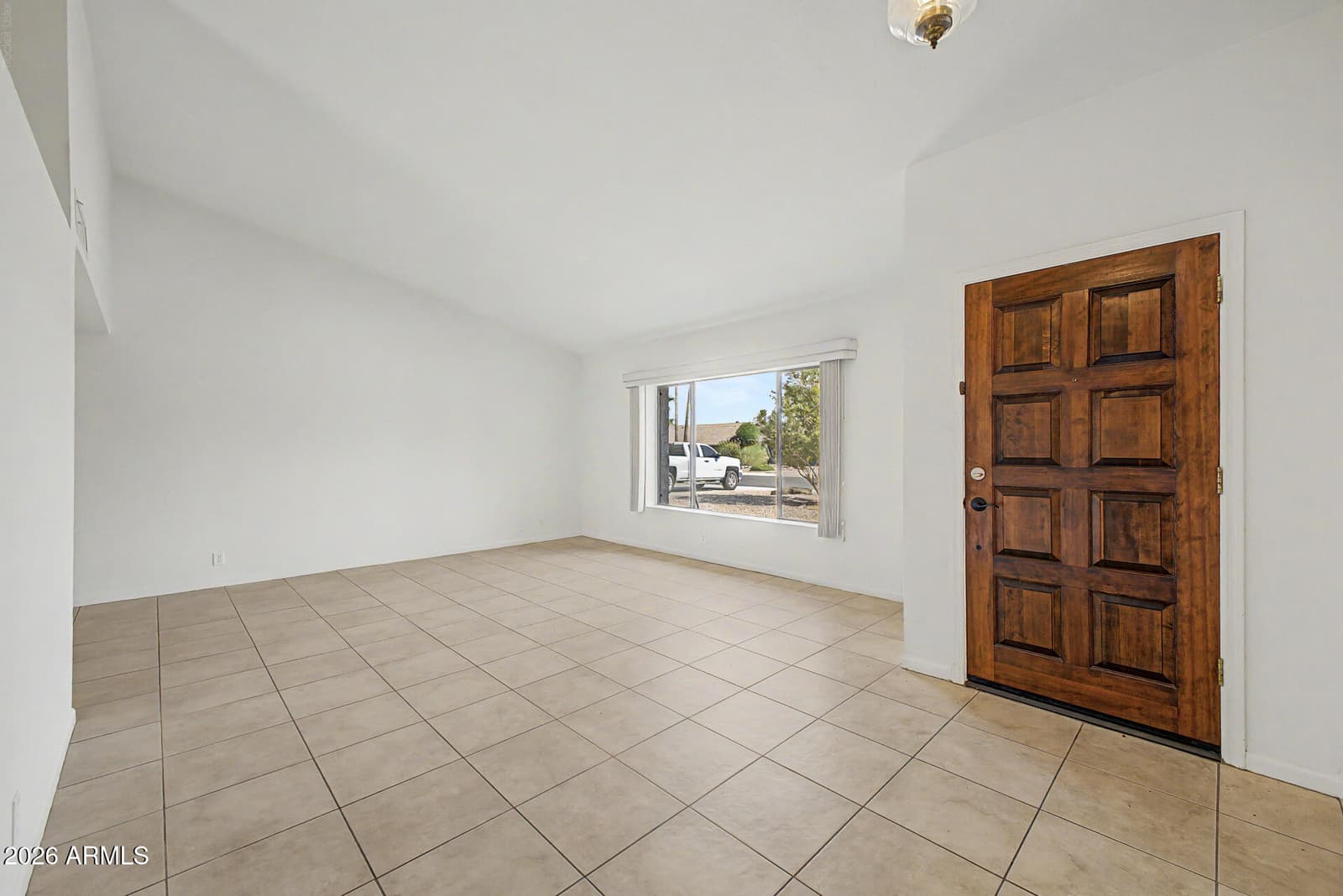 812 W Bell De Mar Drive, Tempe, AZ 85283 — photo 4 of 31