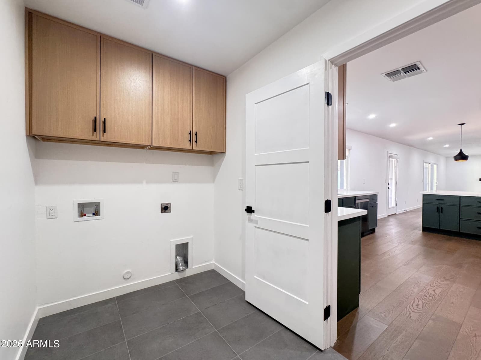 6407 E Wilshire Drive, Scottsdale, AZ 85257 — photo 11 of 39