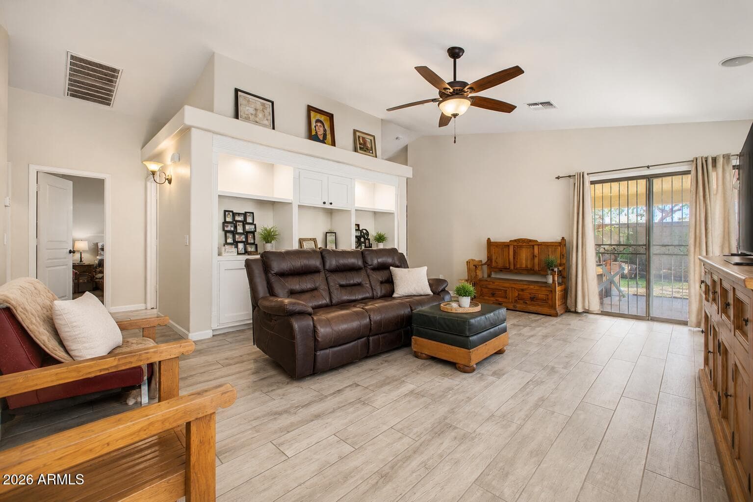 6525 S 43rd Drive, Laveen, AZ 85339 — photo 3 of 10