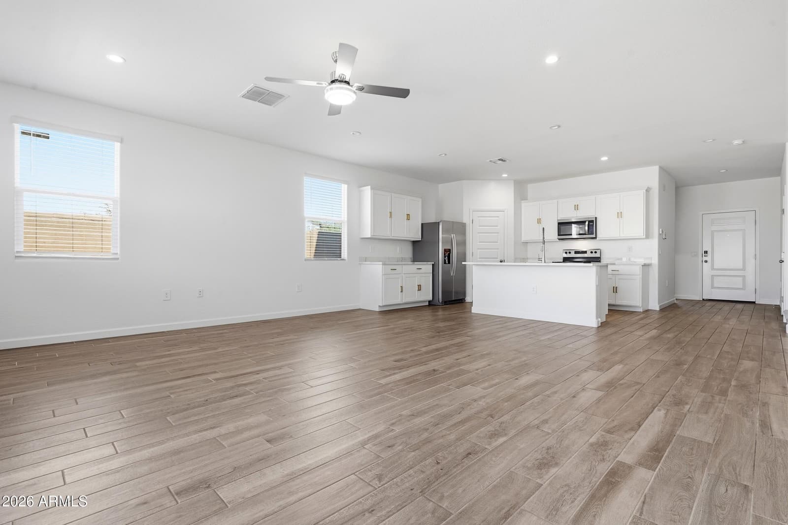 2760 W Stradling Avenue, Apache Junction, AZ 85120 — photo 12 of 60