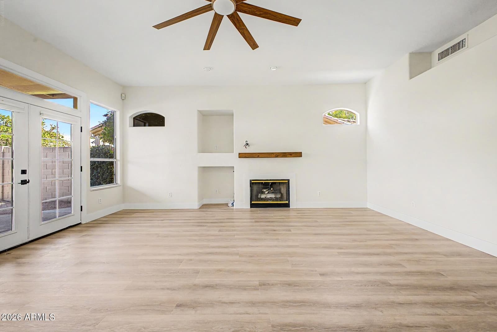 191 N Acacia Drive, Gilbert, AZ 85233 — photo 11 of 54
