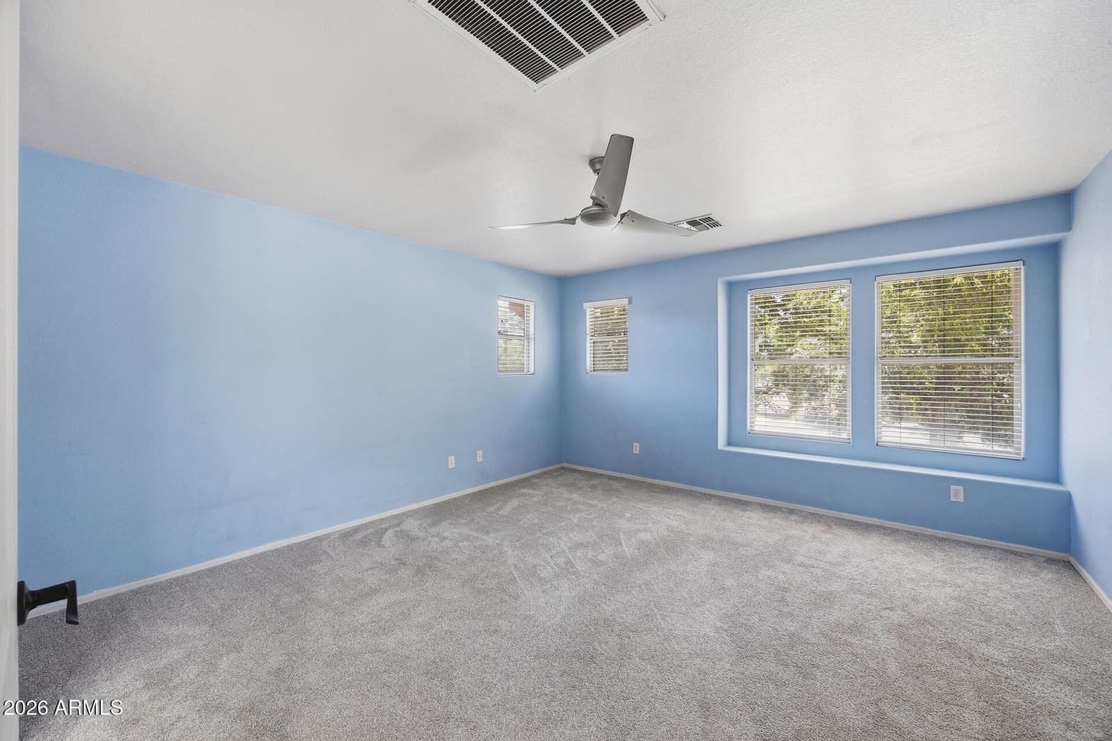1307 S Joshua Tree Lane, Gilbert, AZ 85296 — photo 13 of 26