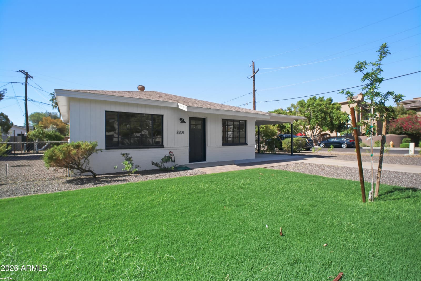2201 E Campbell Avenue, Phoenix, AZ 85016 — photo 2 of 26
