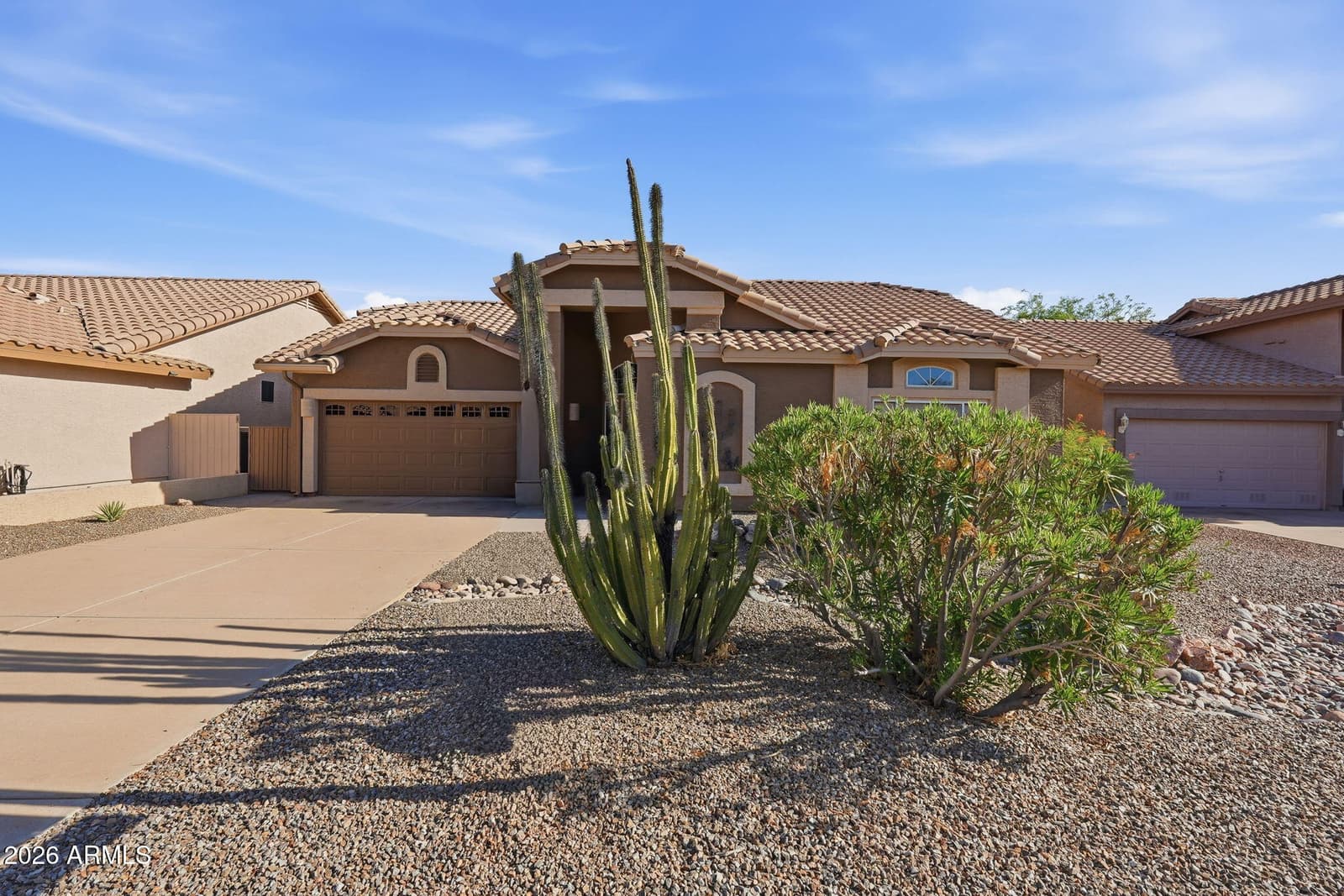 8527 E Saguaro Blossom Road, Gold Canyon, AZ 85118 — photo 2 of 45