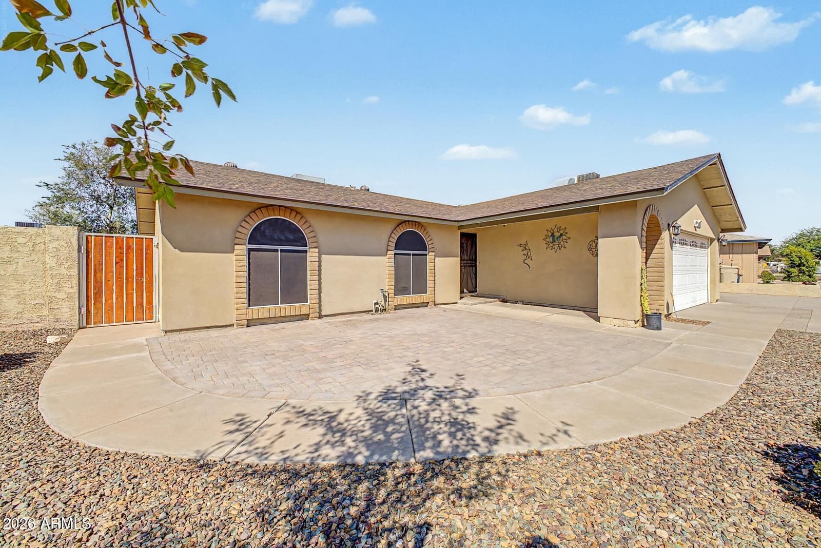 7208 W Sunnyslope Lane, Peoria, AZ 85345 — photo 7 of 36