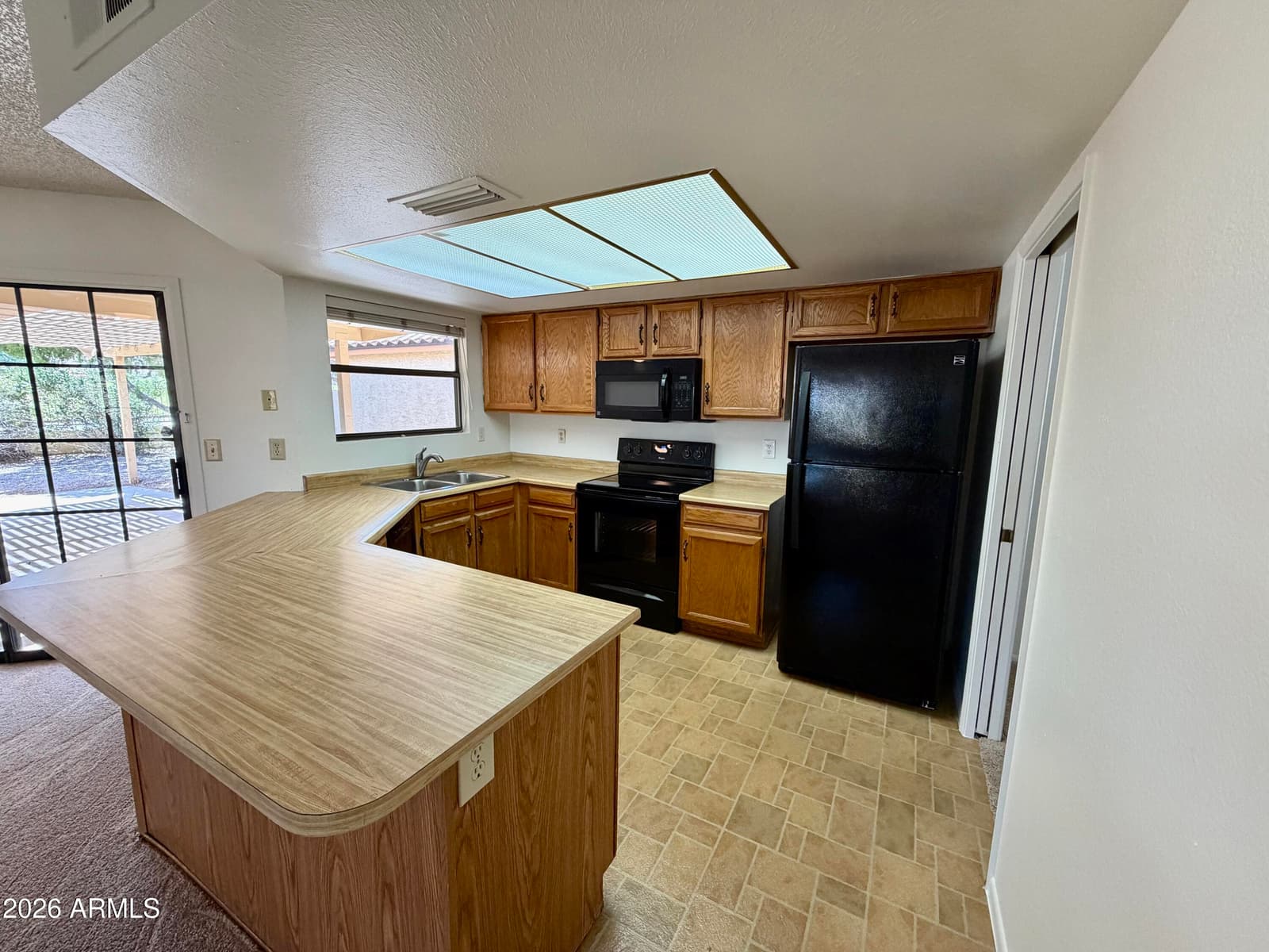 12282 S Shoshoni Drive, Phoenix, AZ 85044 — photo 5 of 41