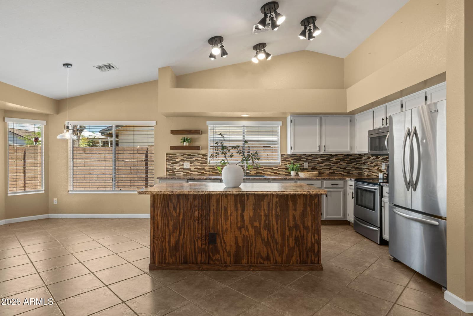 8434 W Dreyfus Drive, Peoria, AZ 85381 — photo 16 of 42